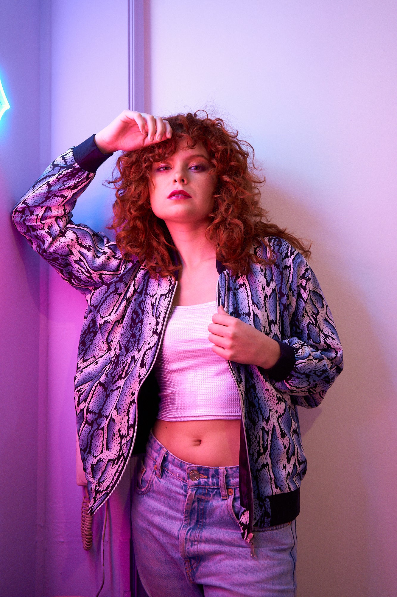 CROP TOP CUADRADO PLATA.