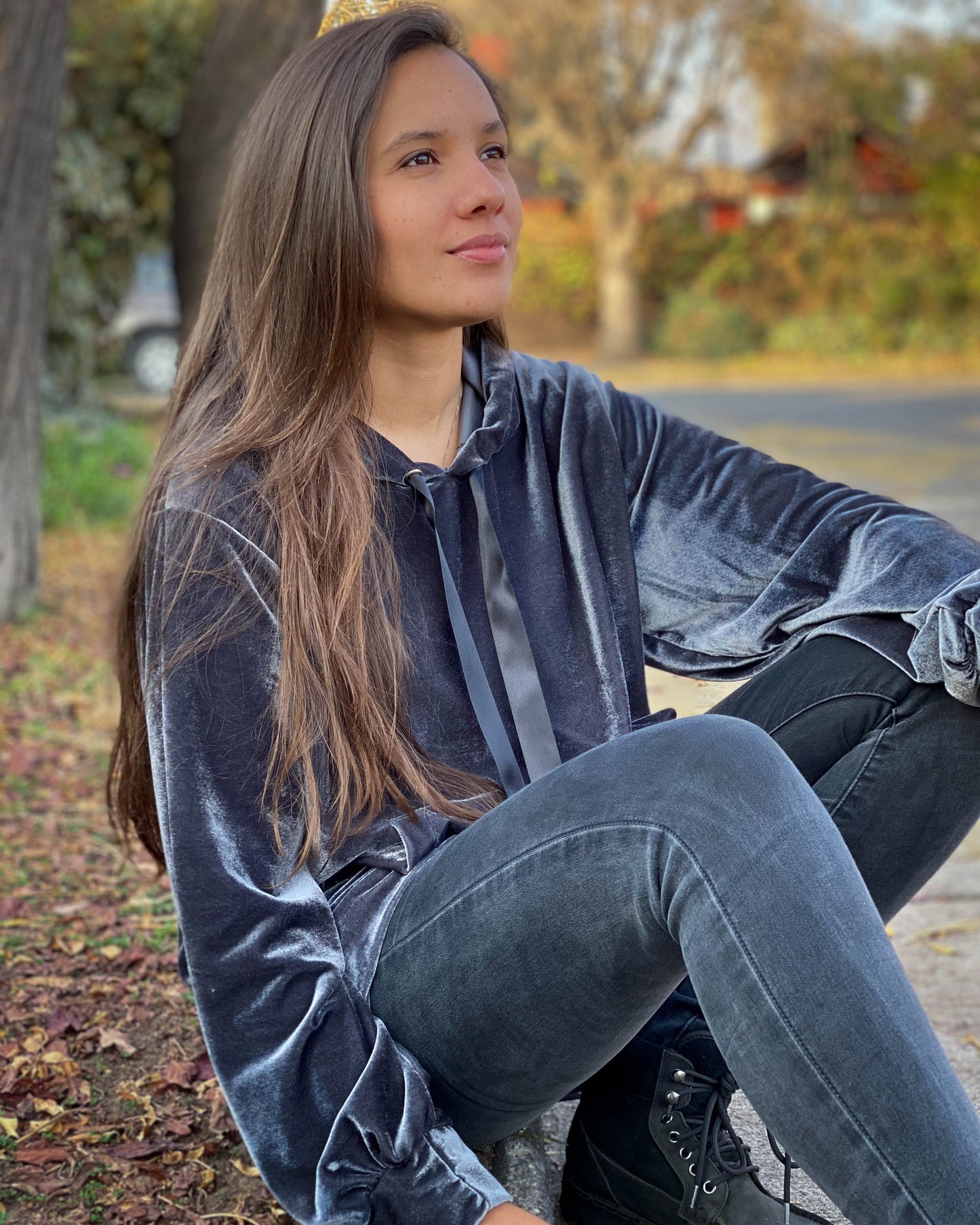 POLERÓN OVERSIZE GRIS.