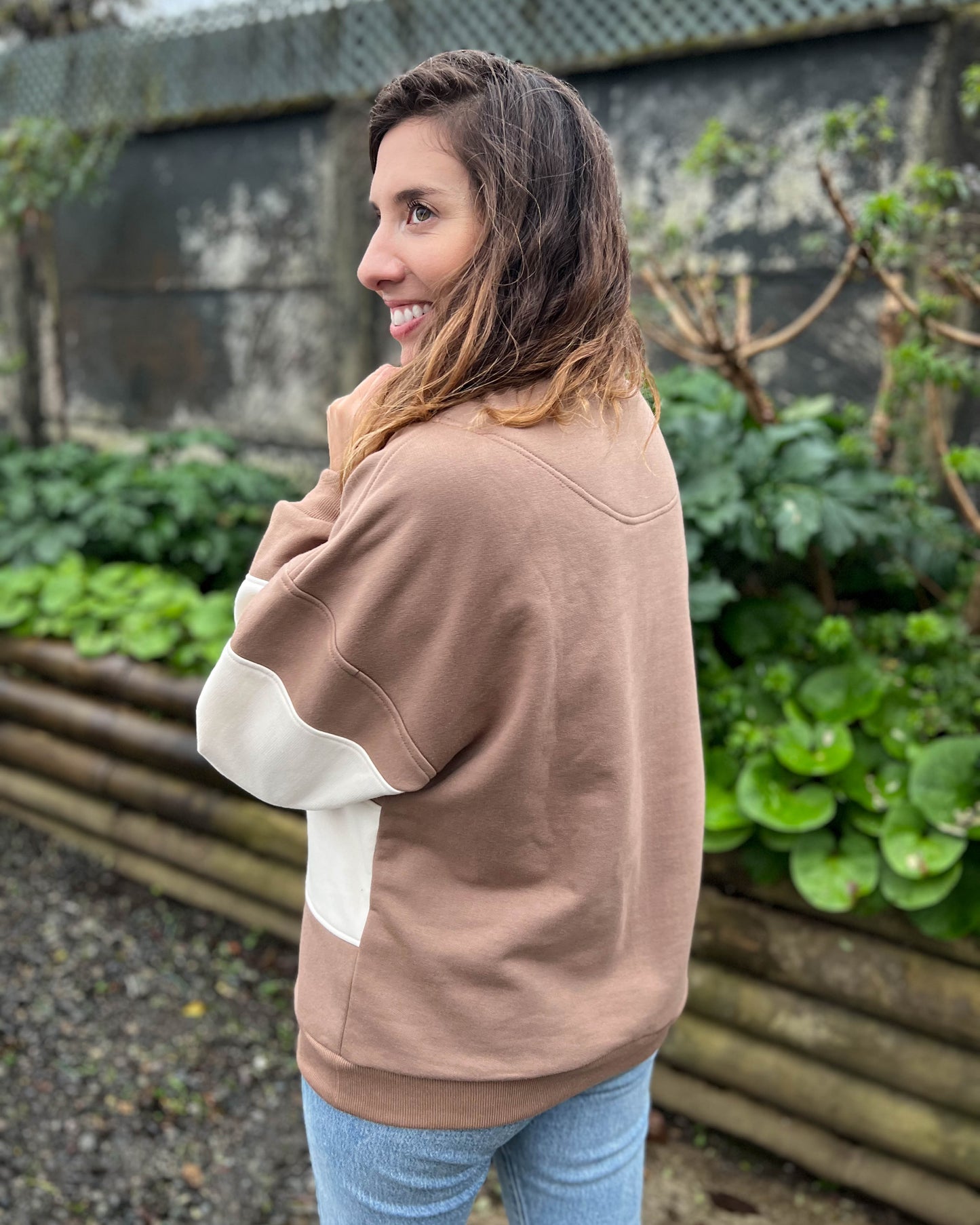 POLERON OVERSIZE COLOR CAMEL.