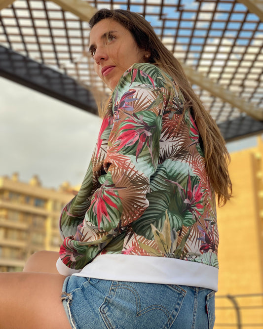 CHAQUETA SCUBA CLARA.