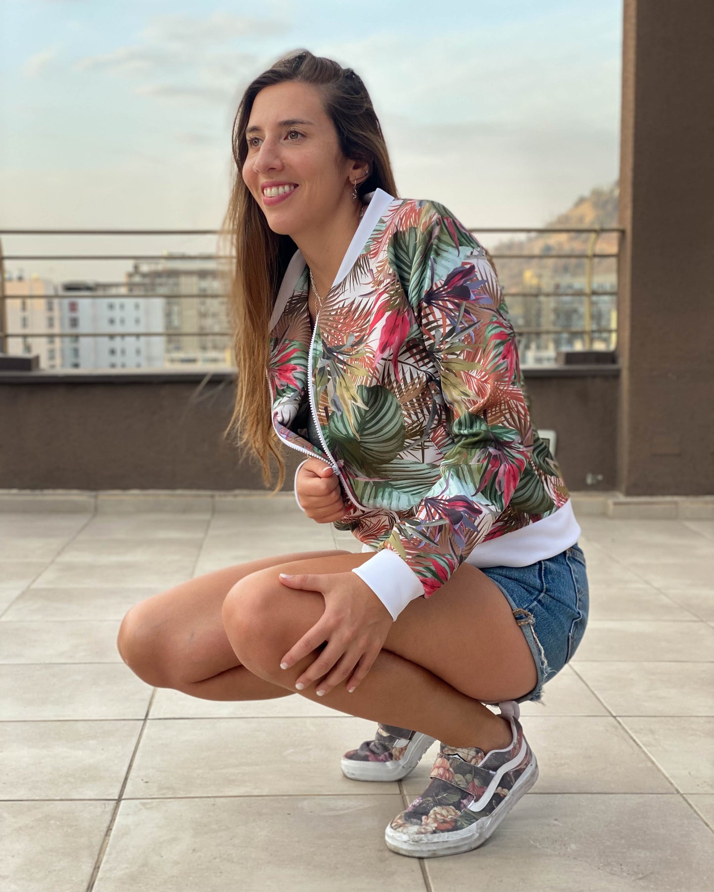 CHAQUETA SCUBA CLARA.